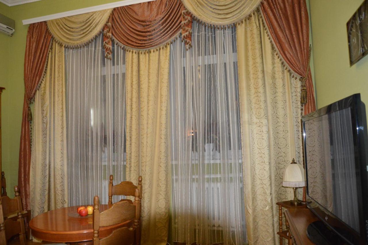 Knaus Apartments Chernivtsi Εξωτερικό φωτογραφία