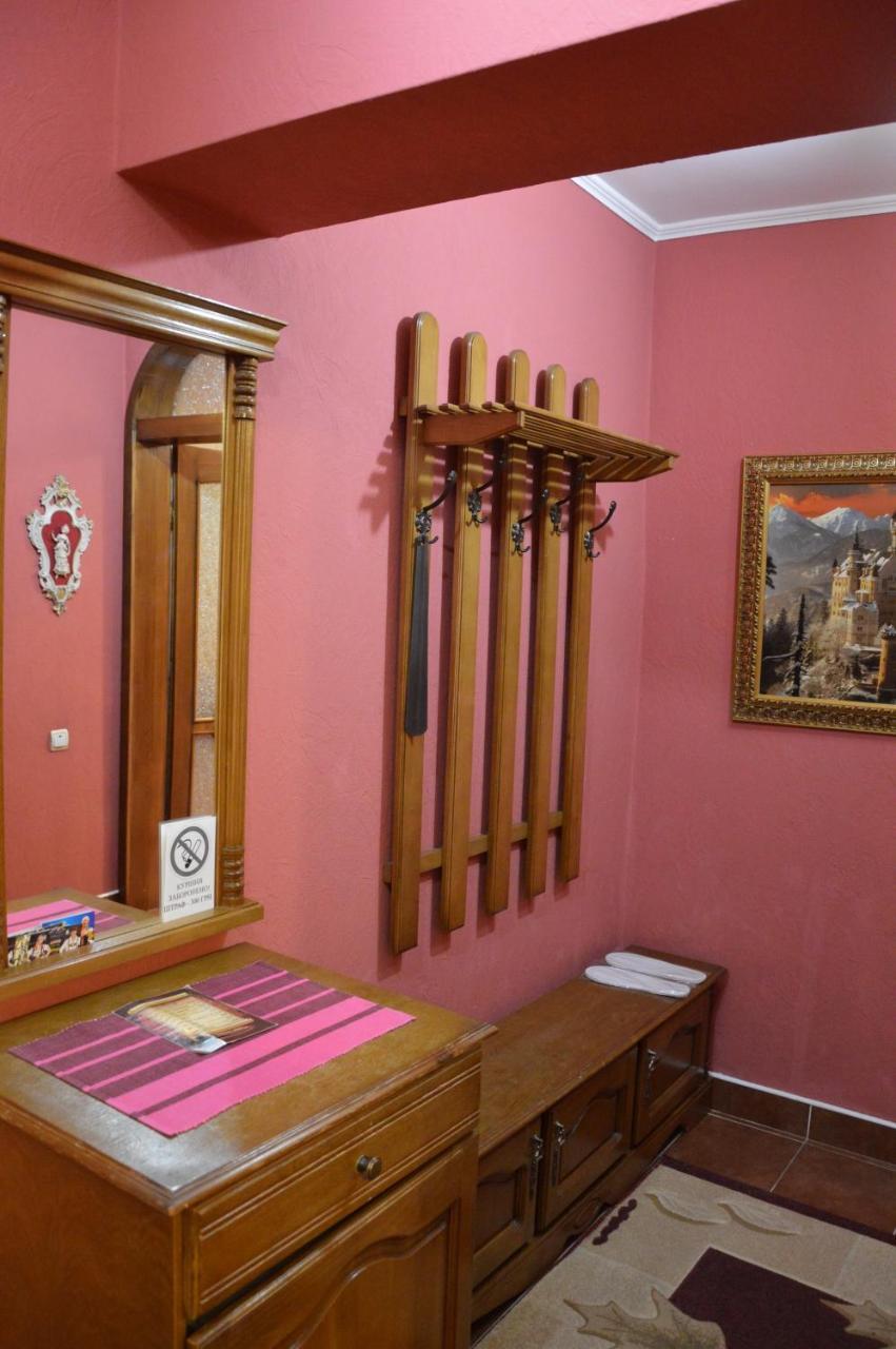 Knaus Apartments Chernivtsi Εξωτερικό φωτογραφία