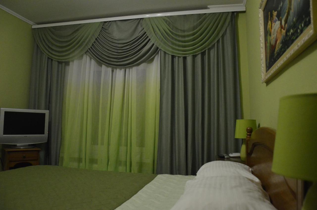 Knaus Apartments Chernivtsi Εξωτερικό φωτογραφία