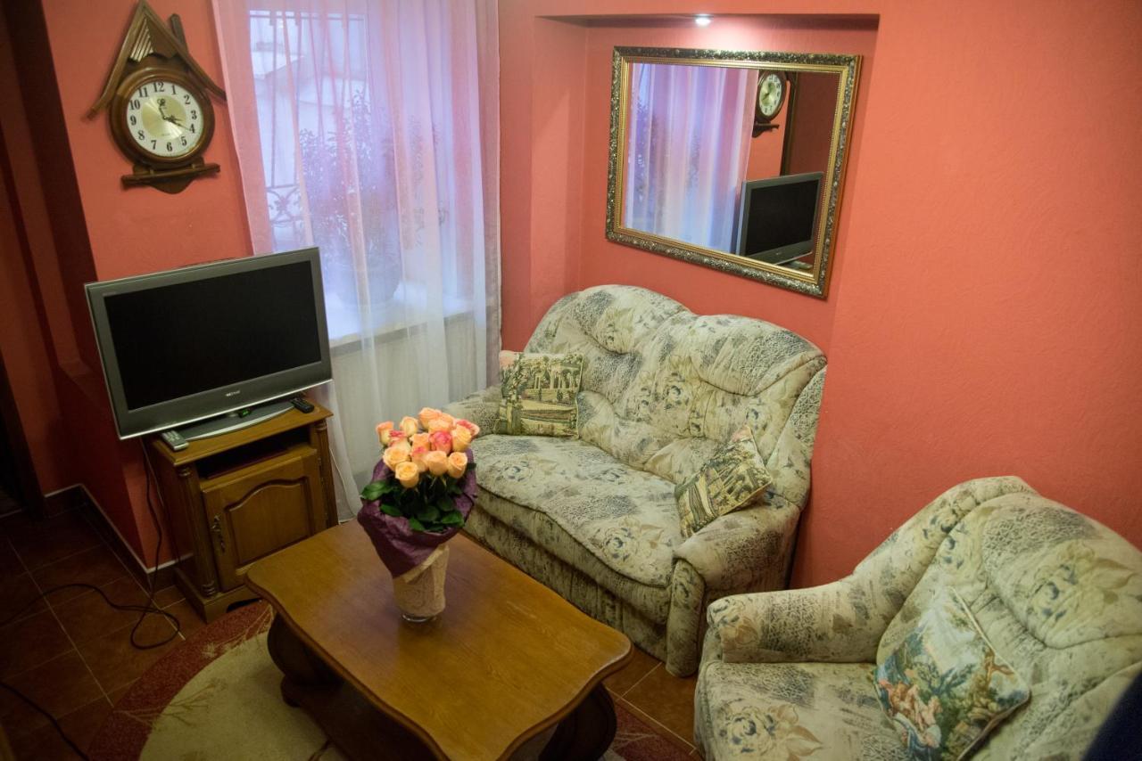 Knaus Apartments Chernivtsi Εξωτερικό φωτογραφία